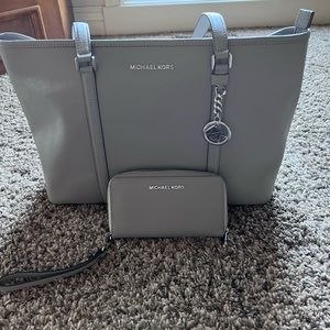 Michael Kors laptop tote and wallet set